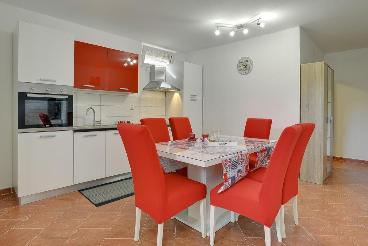 Apartments Elviana Pula Dış mekan fotoğraf