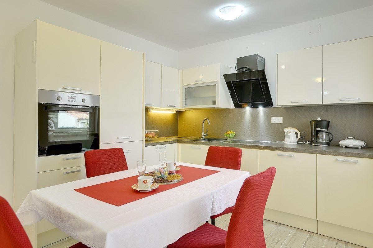 Apartments Elviana Pula Dış mekan fotoğraf
